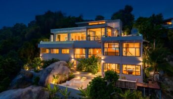 Villa Cholchalee: Luxury Seaview Pool Villa in Koh Samui