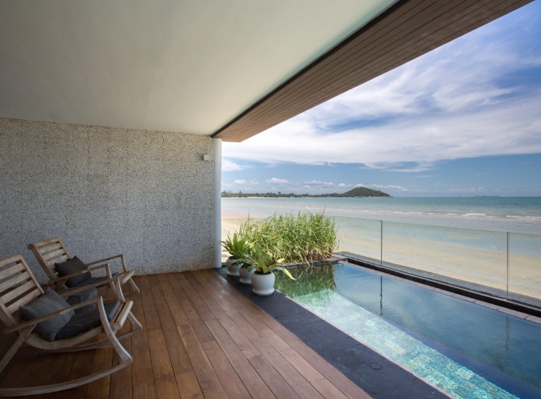 Villa U Koh Samui: Luxury Beachfront Haven in Lipa Noi