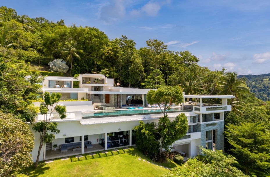 Villa Spice เกาะสมุย: พูลวิลล่าหรู 5 ห้องนอน วิวทะเลแบบพาโนรามา