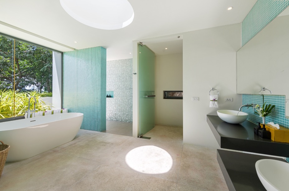 Villa Spice เกาะสมุย: พูลวิลล่าหรู 5 ห้องนอน วิวทะเลแบบพาโนรามา