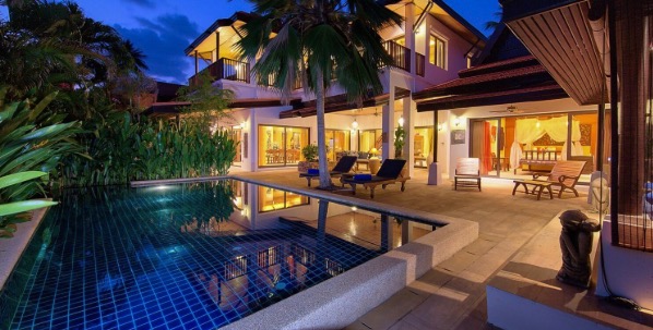 Baan Buaa Samui: Tropical Beachfront Villa with Thai-Balinese Charm