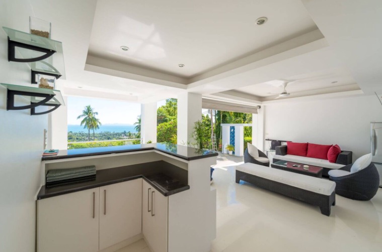 Villa White Stone Samui: Luxury 4-Bedroom Villa with Stunning Sunset Views