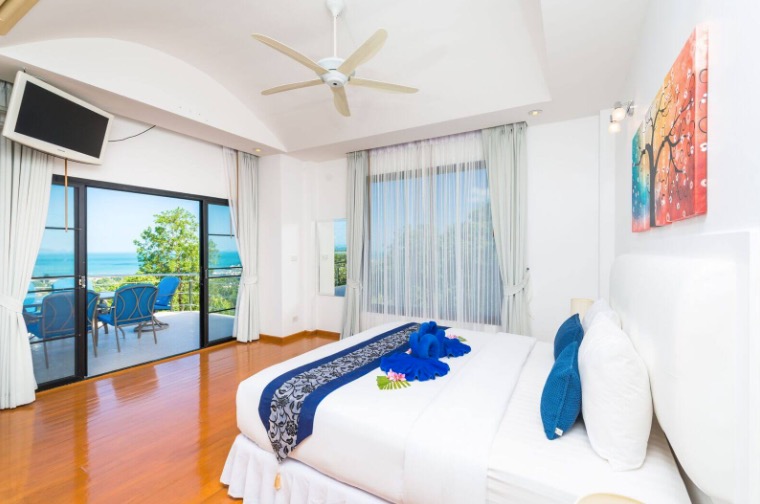 Villa White Stone Samui: Luxury 4-Bedroom Villa with Stunning Sunset Views