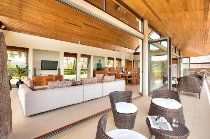 Baan Grand Vista สมุย: พูลวิลล่าหรู 5 ห้องนอน วิวทะเลพาโนรามาเหนือหาดบ่อผุด